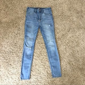 Hollister High-Rise Super Skinny